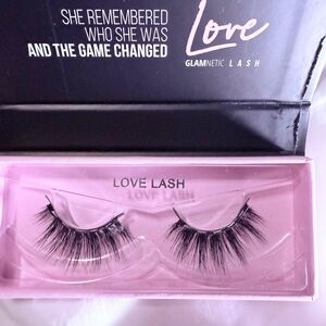 Love Lash - Black Magnetic Eyelashes